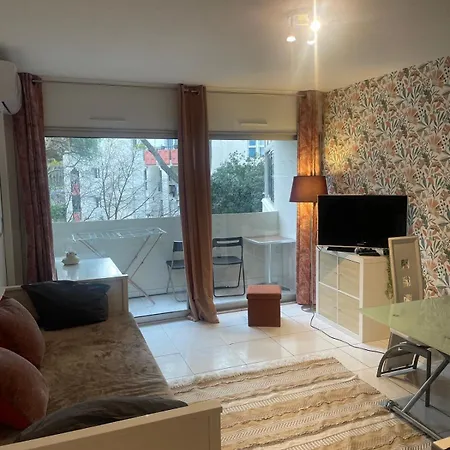 Le Val Fleuri Апартаменты *